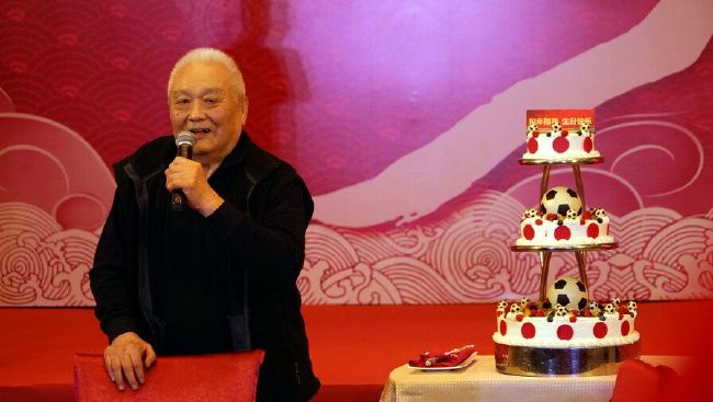 亚洲国产丝袜久久